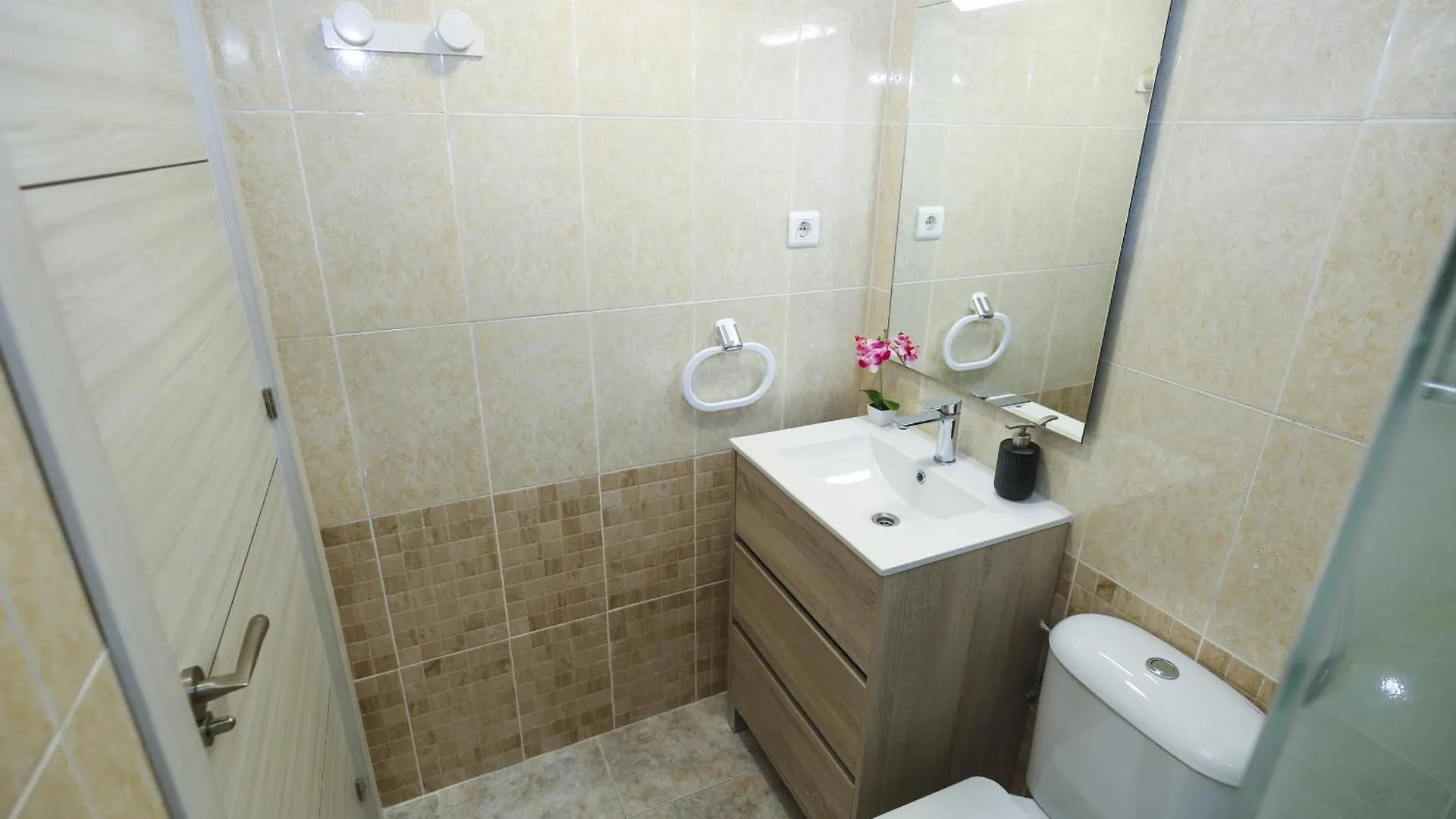 Ancora Apartment Salou Spain